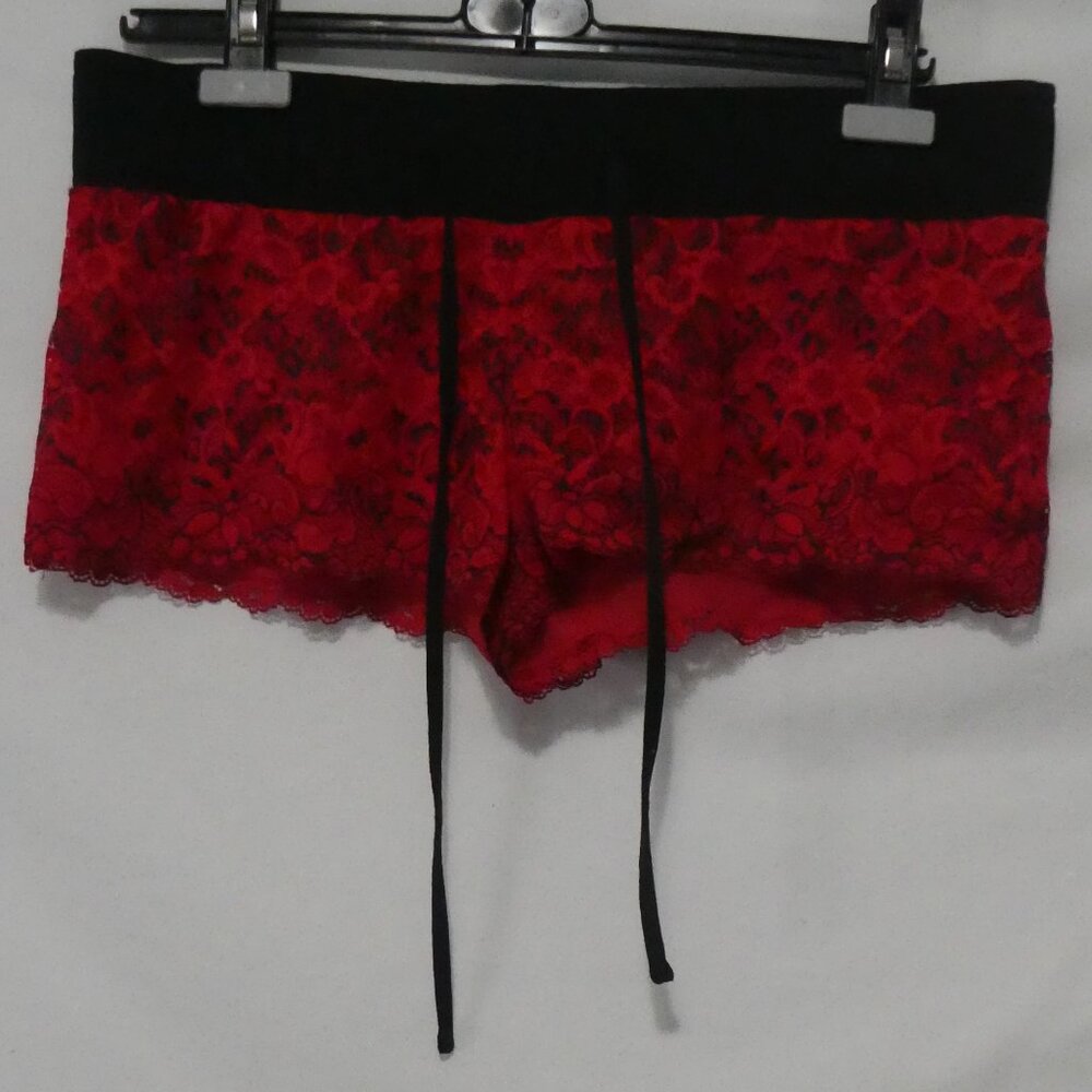 LA SENZA | medium | Red Floral Lace Shorts W/ Black Waist and Drawstring